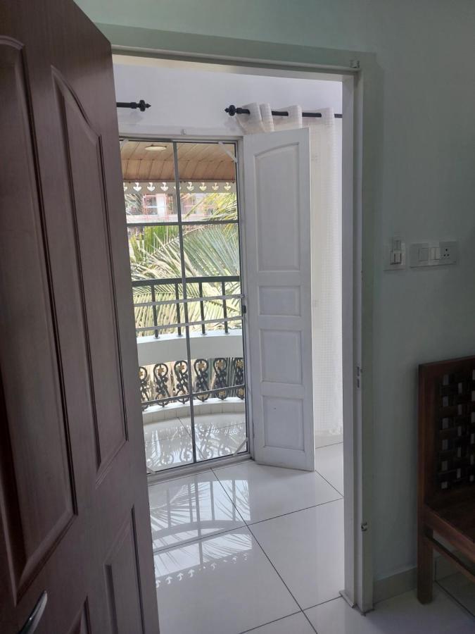 Annies Inn Homestay Коччи Экстерьер фото