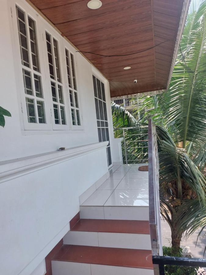 Annies Inn Homestay Коччи Экстерьер фото