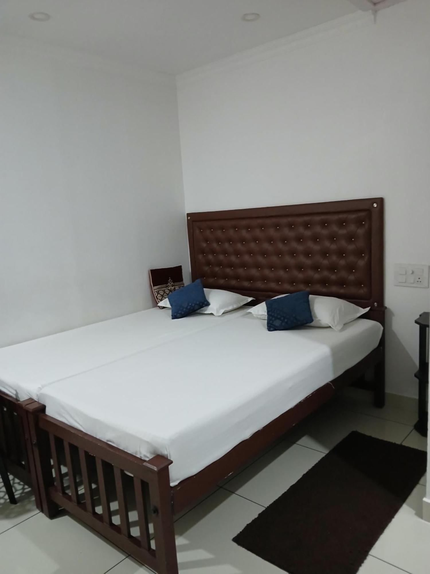 Annies Inn Homestay Коччи Экстерьер фото