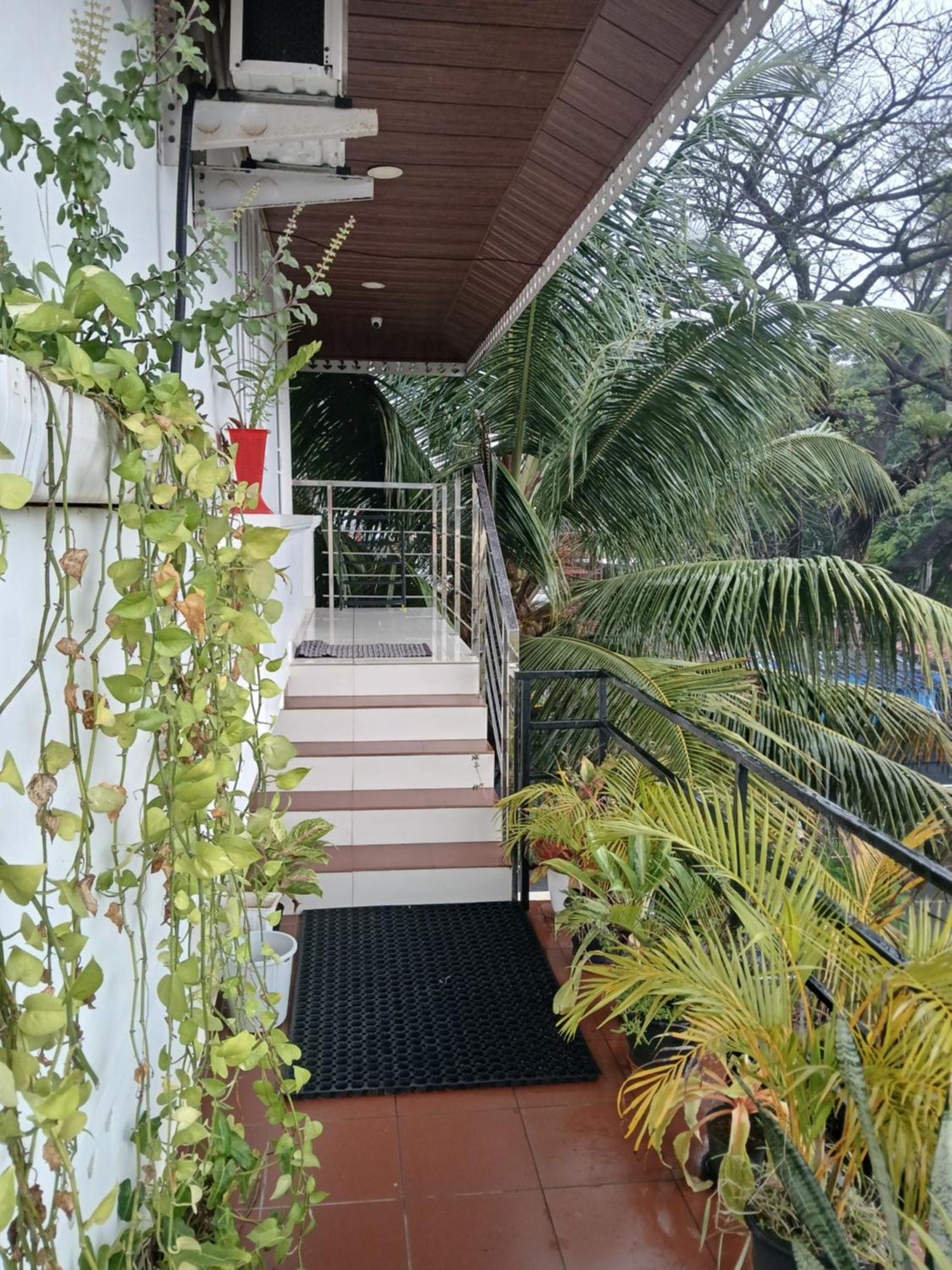 Annies Inn Homestay Коччи Экстерьер фото
