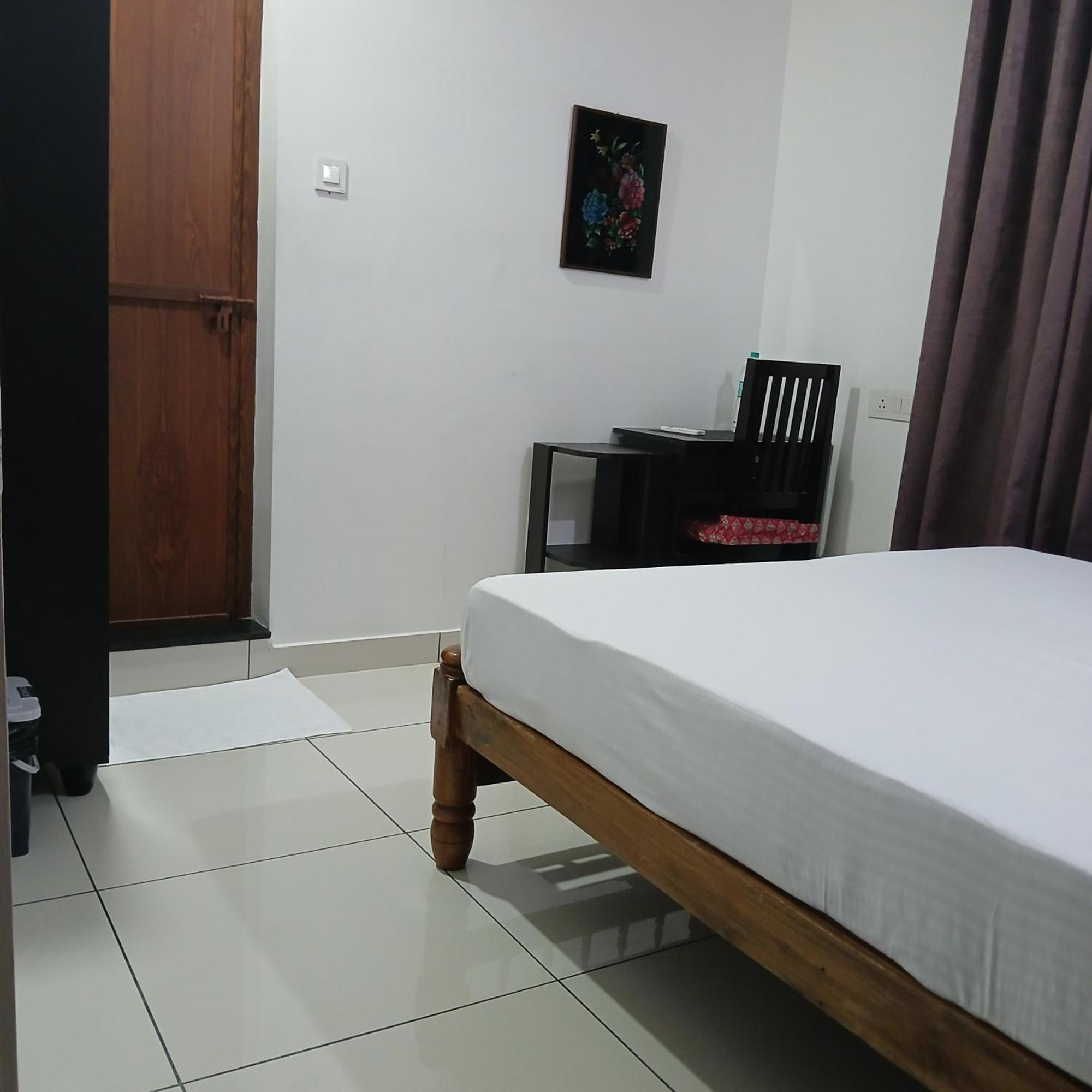 Annies Inn Homestay Коччи Экстерьер фото