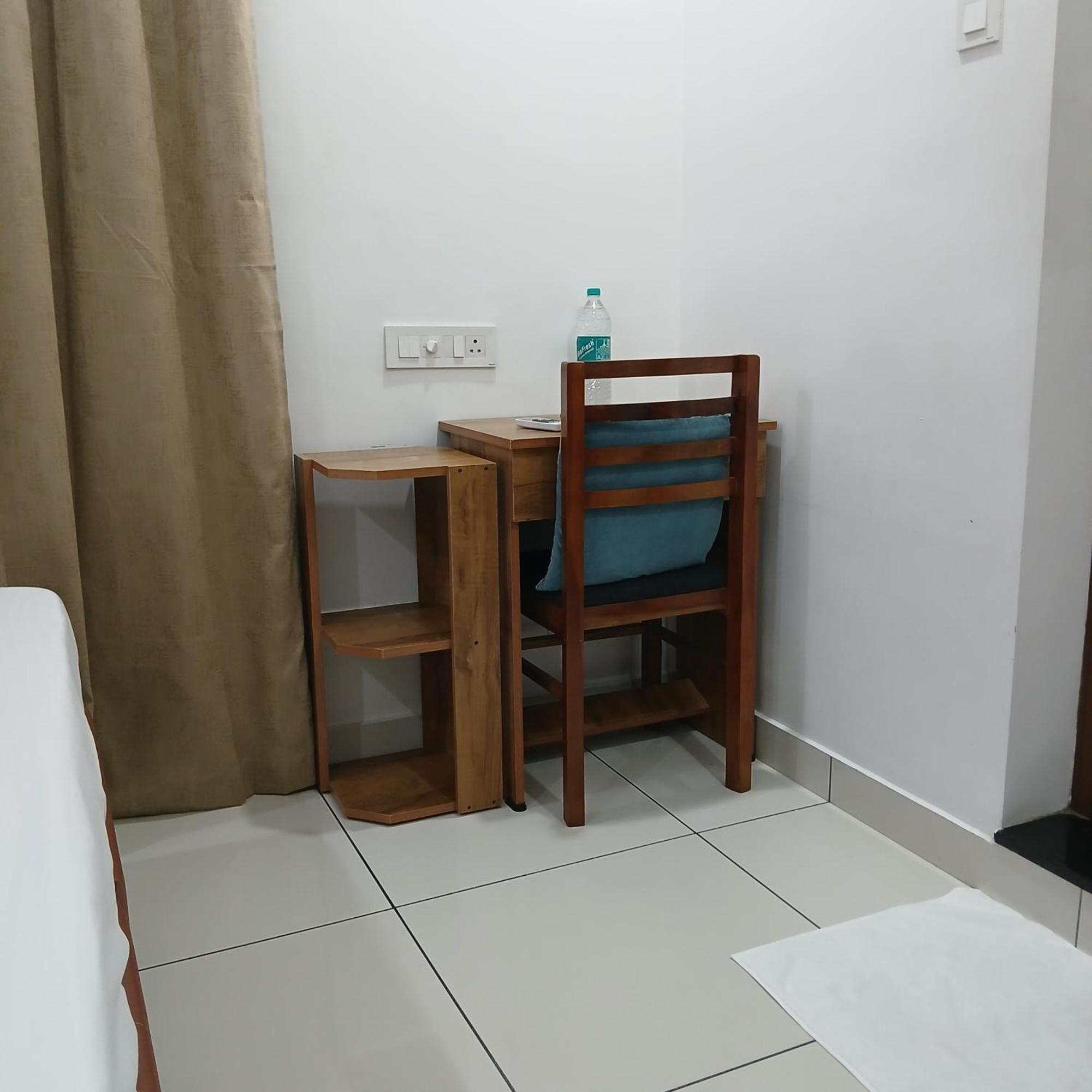 Annies Inn Homestay Коччи Экстерьер фото