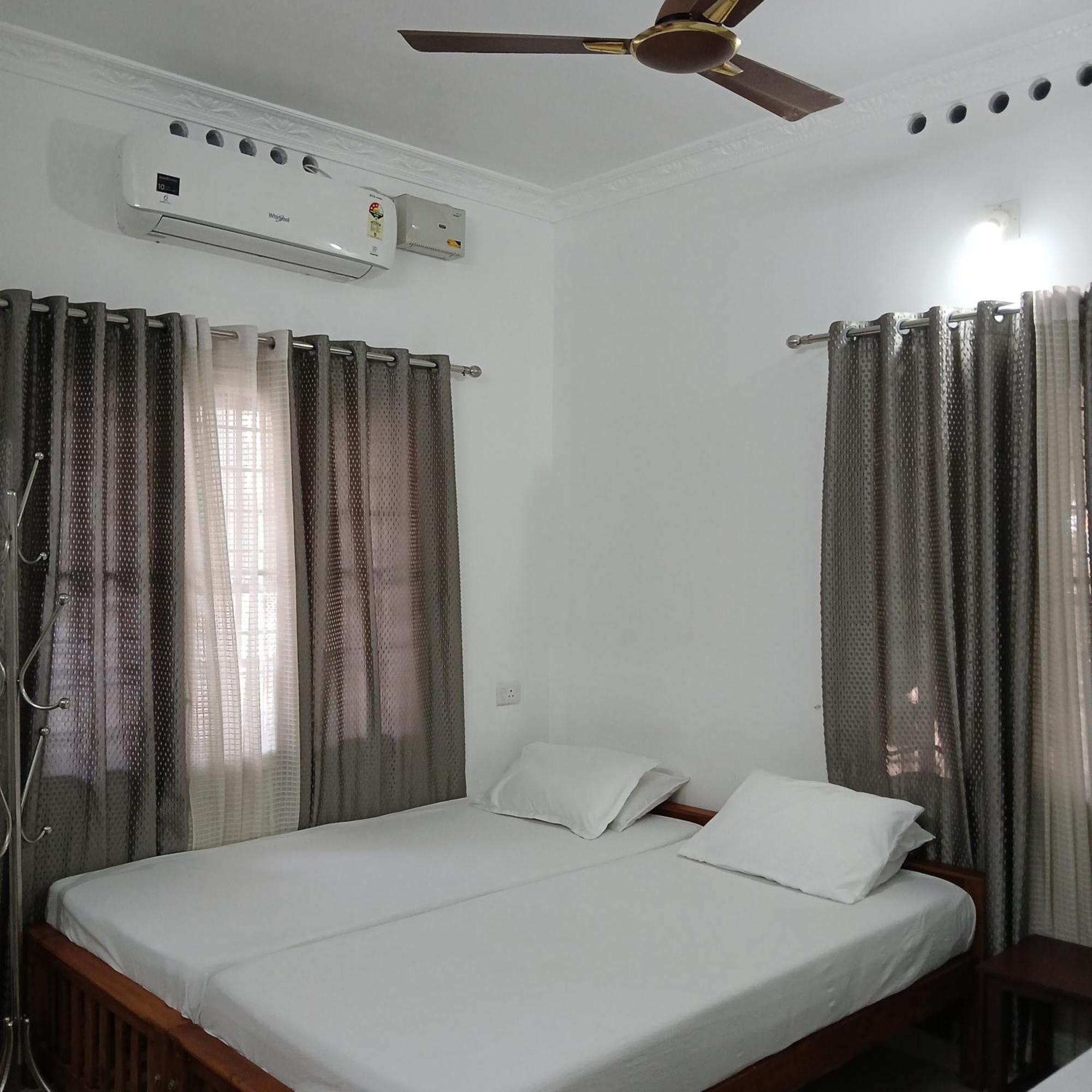 Annies Inn Homestay Коччи Экстерьер фото
