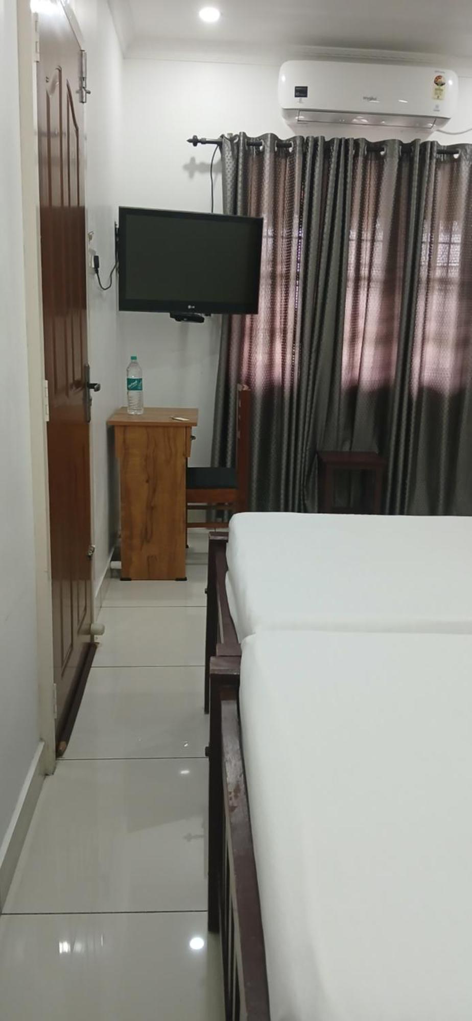 Annies Inn Homestay Коччи Номер фото